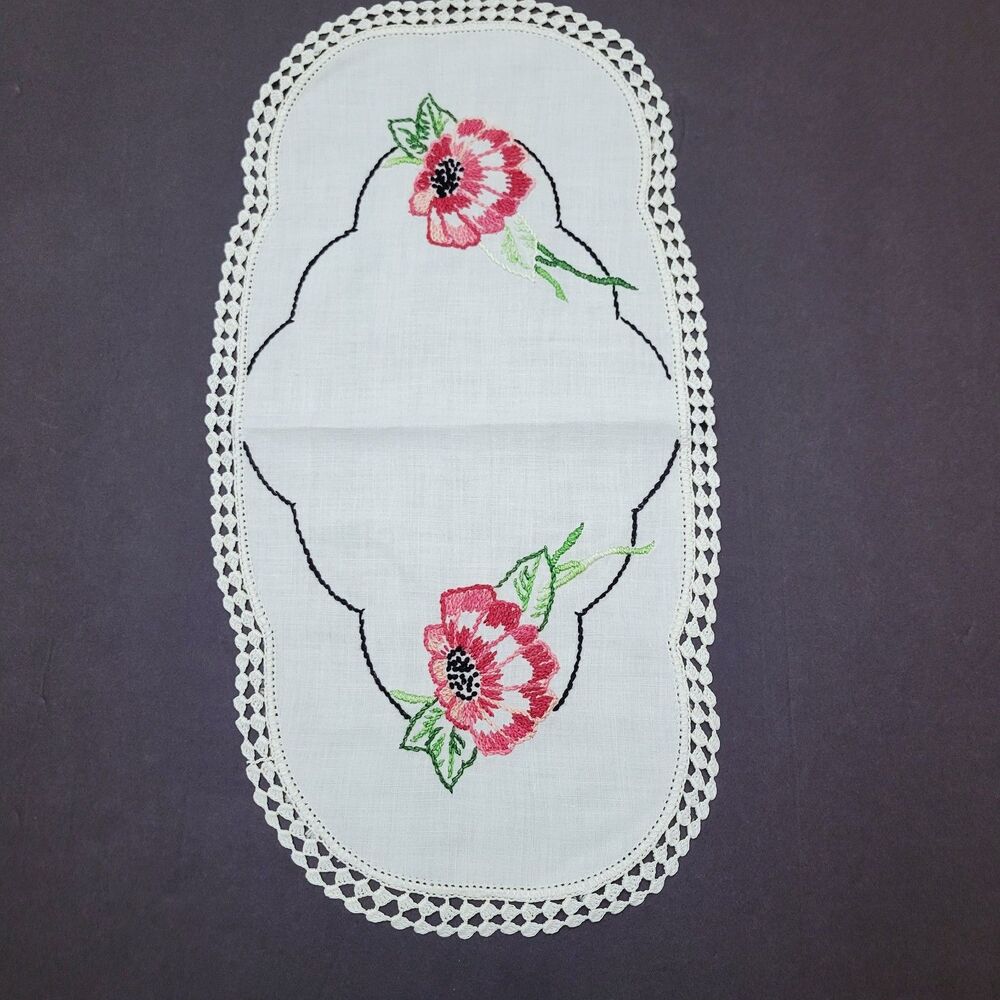 Vintage Hand Embroidered Floral Linen Doily Runner Crochet Lace Trim 17"